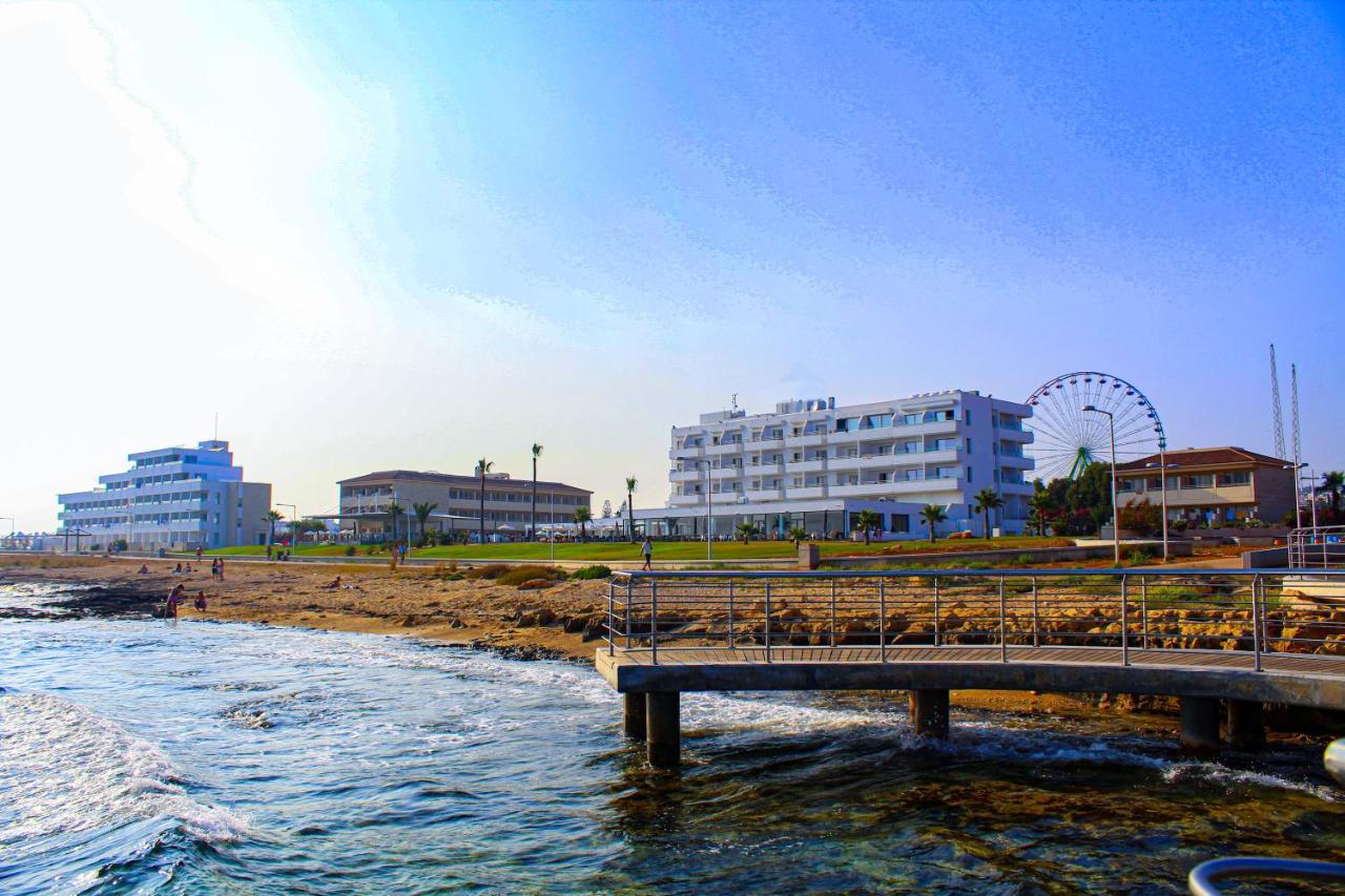 Piere - Anne Beach Hotel アヤナパ エクステリア 写真