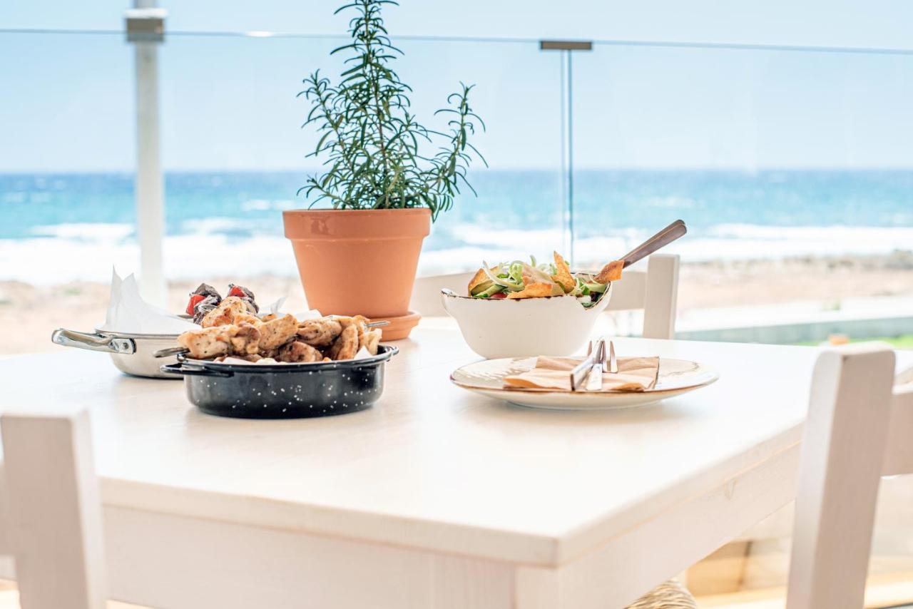 Piere - Anne Beach Hotel アヤナパ エクステリア 写真