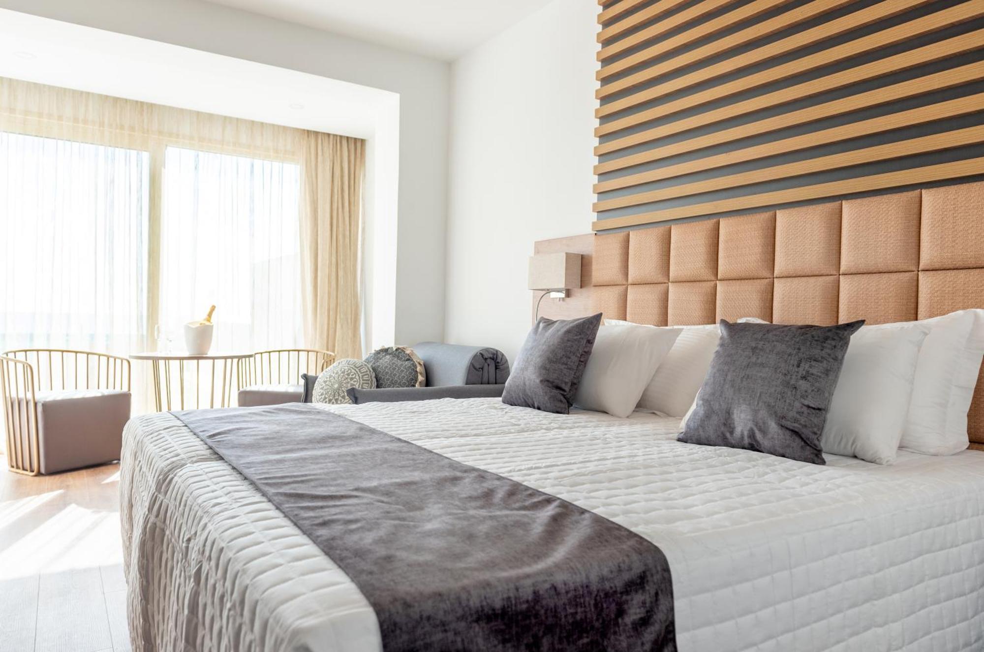 Piere - Anne Beach Hotel アヤナパ 部屋 写真