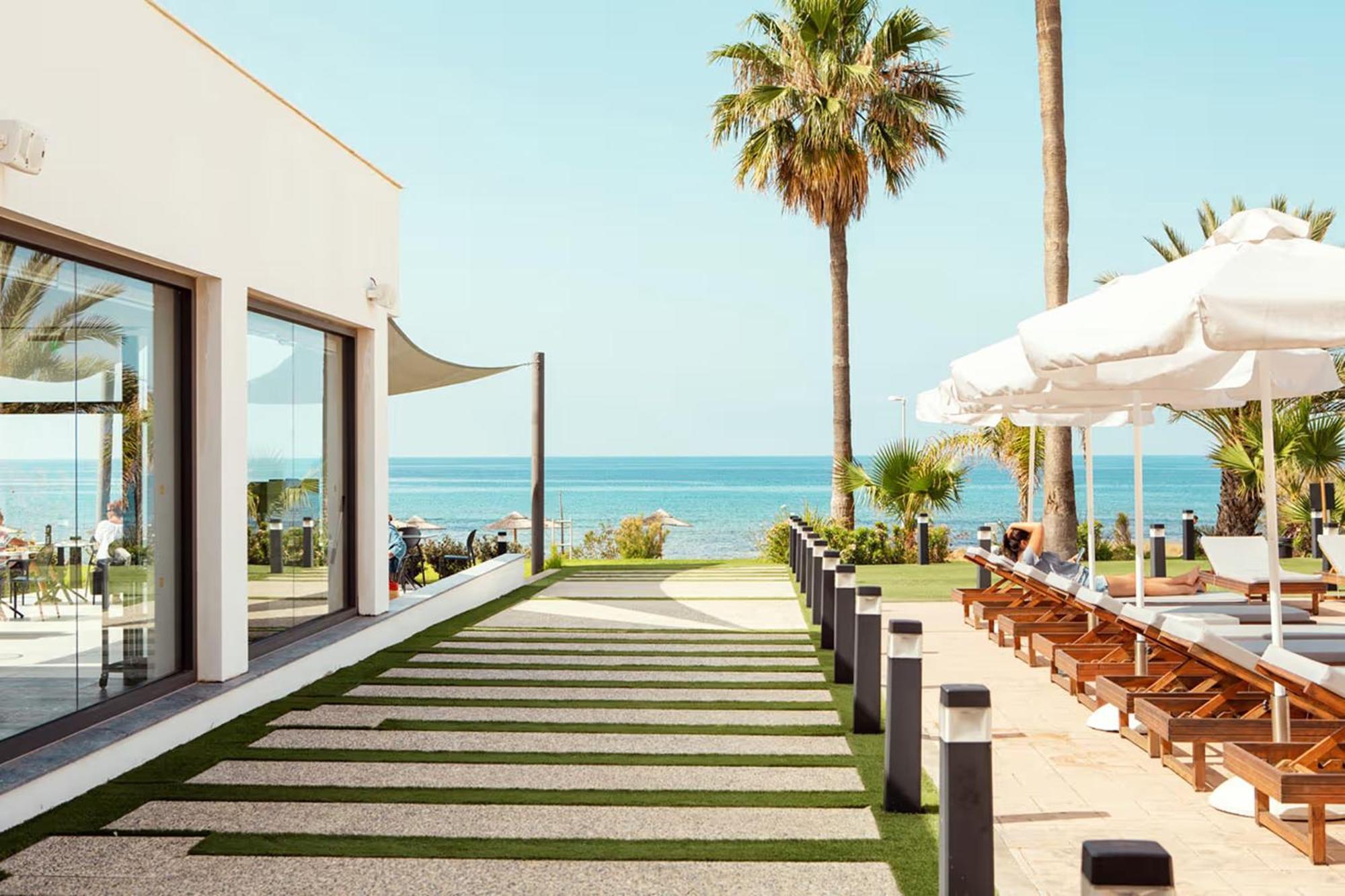Piere - Anne Beach Hotel アヤナパ エクステリア 写真