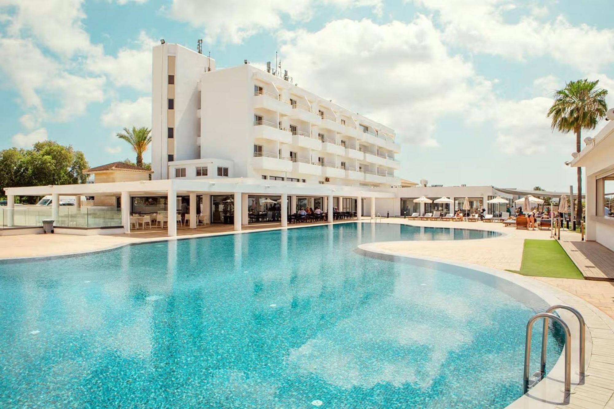 Piere - Anne Beach Hotel アヤナパ エクステリア 写真